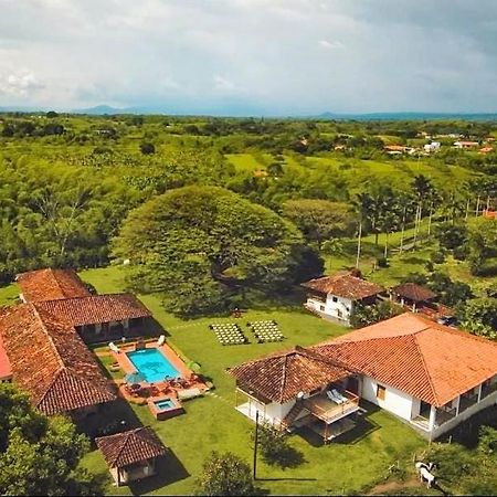 Hacienda El Saman Villa Quimbaya Luaran gambar