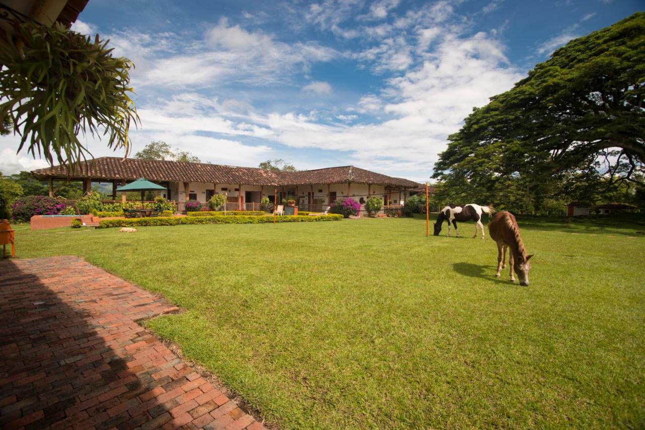 Hacienda El Saman Villa Quimbaya Luaran gambar