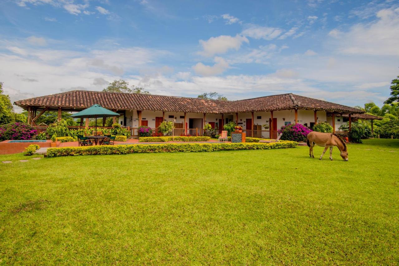 Hacienda El Saman Villa Quimbaya Luaran gambar